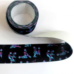Pruženka potištěná tkaná 2,5cm - kamasutra holky vyrobeno v EU