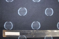 Tmavě modrá tkanina žakár s puntíky vyrobeno v EU- atest pro děti bavlna