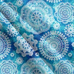 Háčkované mandaly na modré -materiálové varianty mavaga design