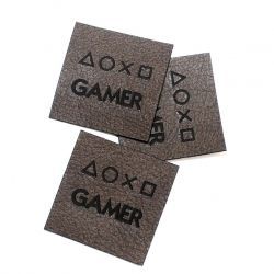 Koženkový štítek gravír - "GAMER 1"- varianty - "GAMER 1" - tmavý vyrobeno v EU