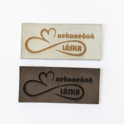 Koženkový štítek gravír - "Nekonečná láska"- varianty vyrobeno v EU
