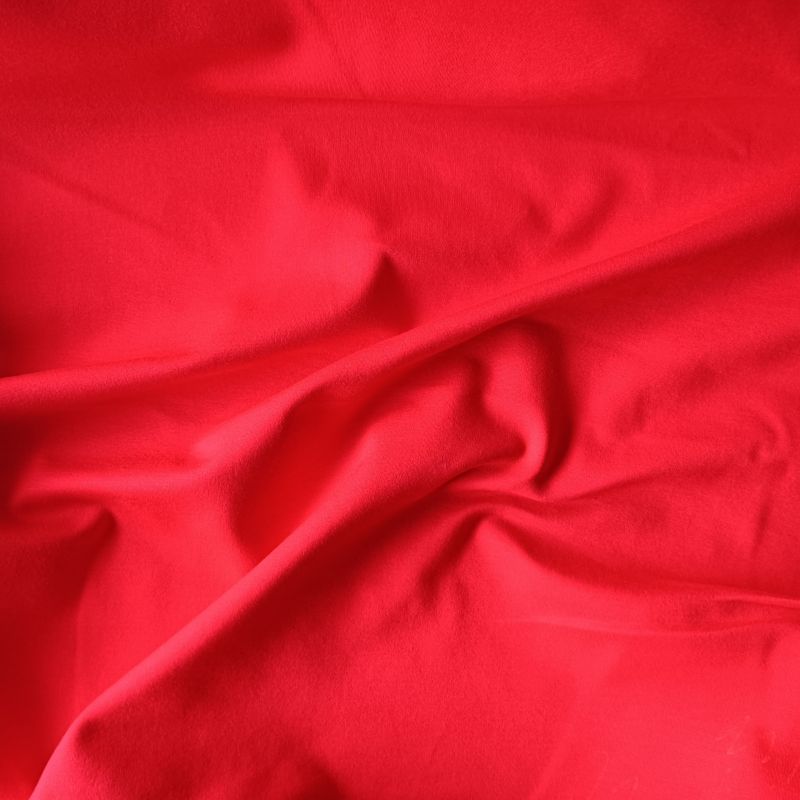 PUNTO červená- 390 gsm -barva 150 vyrobeno v EU
