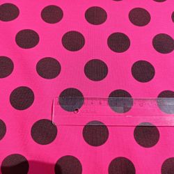 Teplákovina fuksie ( barva 170 ) - velké puntíky 3cm EU-úplety atest pro děti