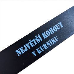 Našívací štítek - "NEJVĚTŠÍ KOHOUT" - varianty - Kohout černá vyrobeno v EU
